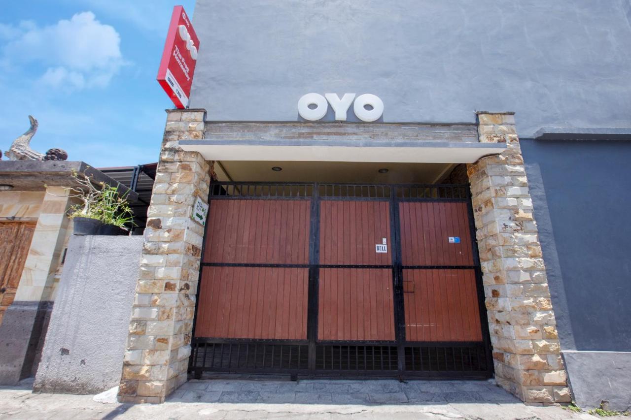 Oyo 401 ザ フロッグ ホームステイ サヌール エクステリア 写真